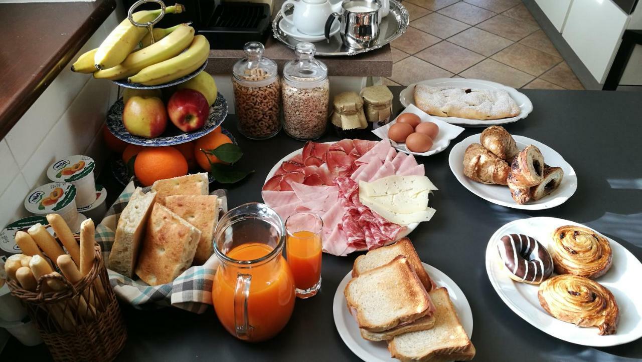 Le Cicogne Bed & Breakfast Роверето Екстериор снимка